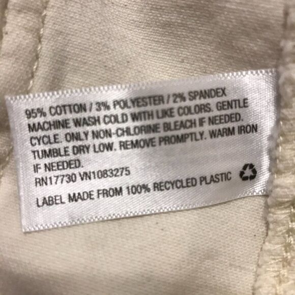 Women's Universal Thread white shorts size 14‎ - Picture 4 of 5